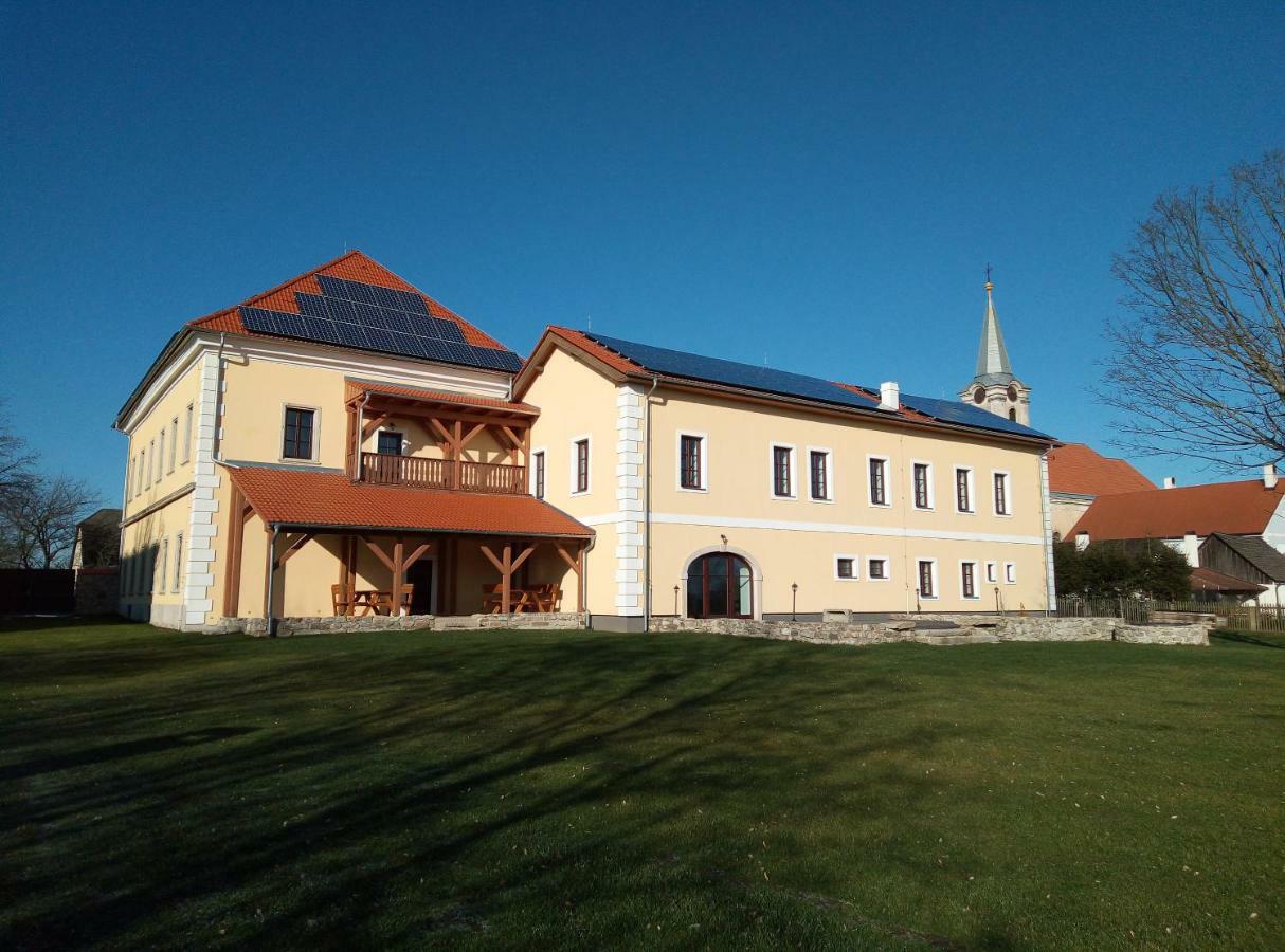 Penzion Hurky Нова-Быстршице Экстерьер фото